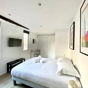 https://le-studio-quartier-des-antiquaires.midi-pyreneeshotels.com